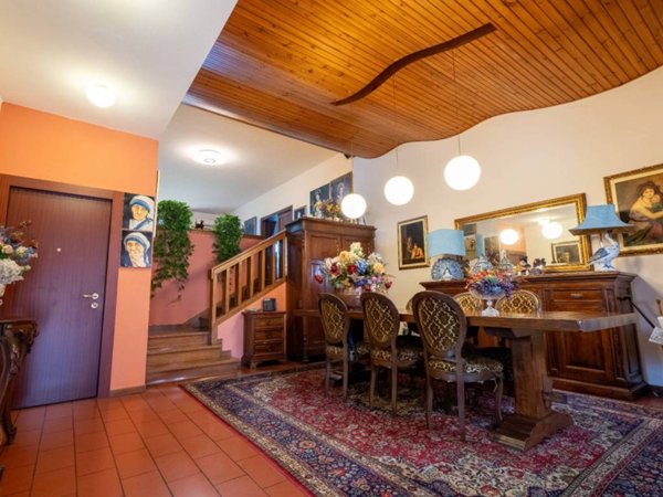 casa indipendente in vendita ad Altopascio