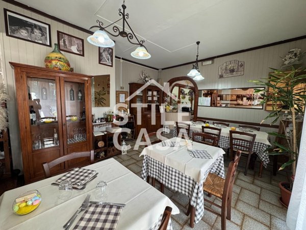 negozio in vendita ad Altopascio