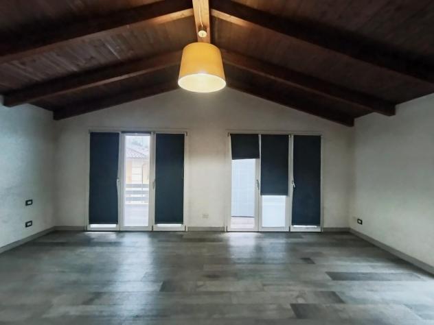 casa indipendente in vendita ad Altopascio