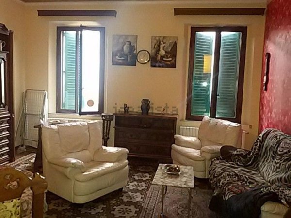 casa indipendente in vendita ad Altopascio