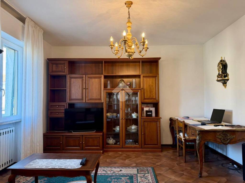 appartamento in vendita ad Altopascio in zona Badia Pozzeveri