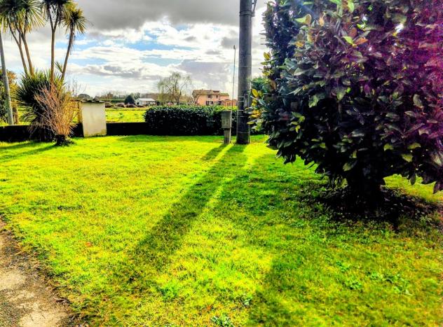 casa indipendente in vendita ad Altopascio