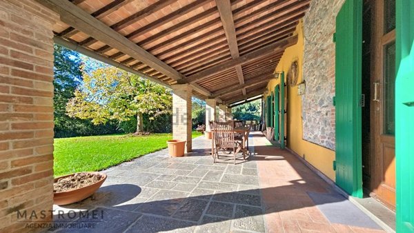 casa semindipendente in vendita ad Altopascio