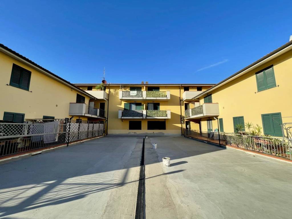 appartamento in vendita ad Altopascio in zona Spianate