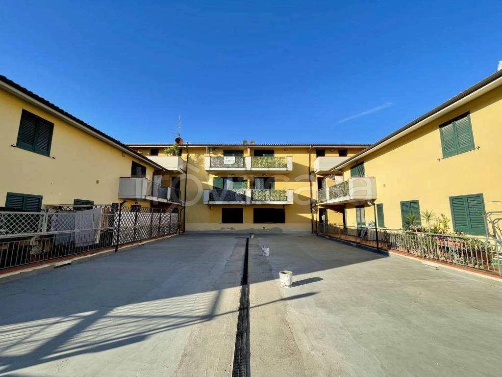 appartamento in vendita ad Altopascio in zona Spianate