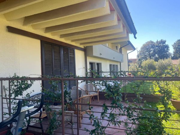 casa indipendente in vendita ad Altopascio