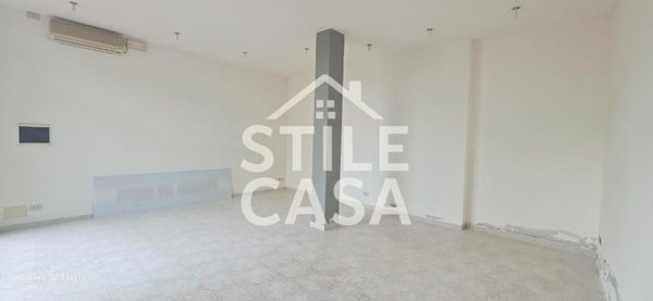 locale commerciale in vendita ad Altopascio