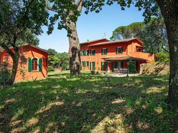 casa indipendente in vendita ad Altopascio