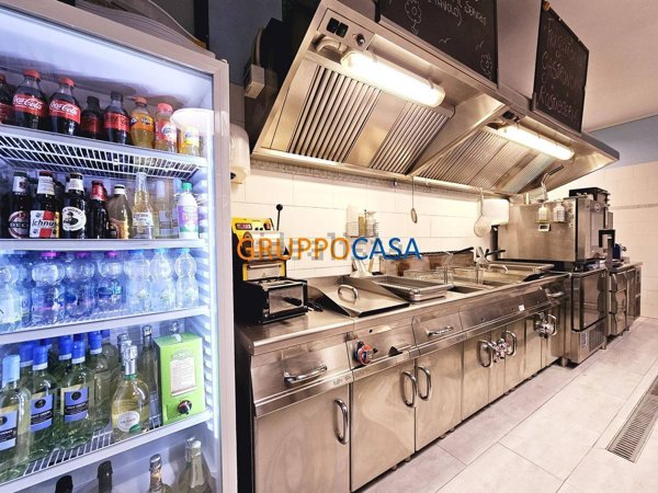 locale commerciale in vendita ad Altopascio