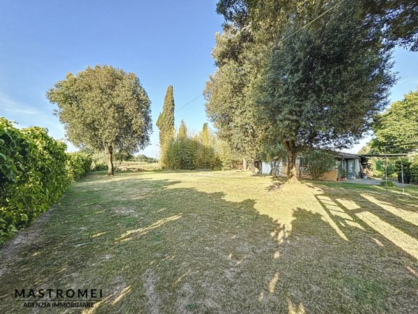 casa indipendente in vendita ad Altopascio in zona Spianate