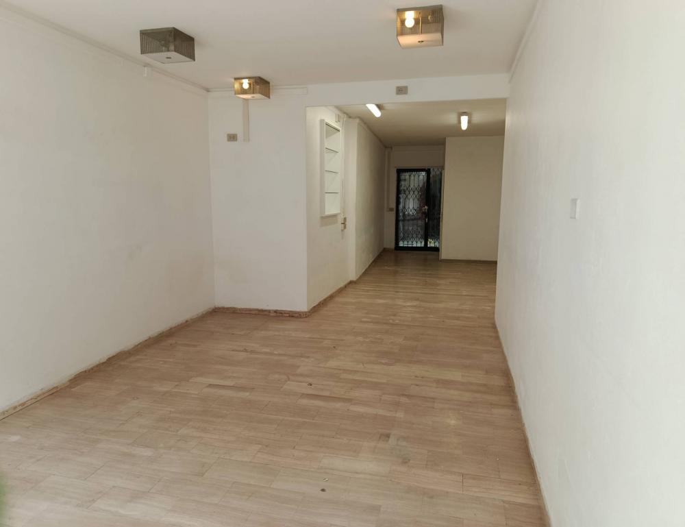 locale commerciale in vendita ad Altopascio