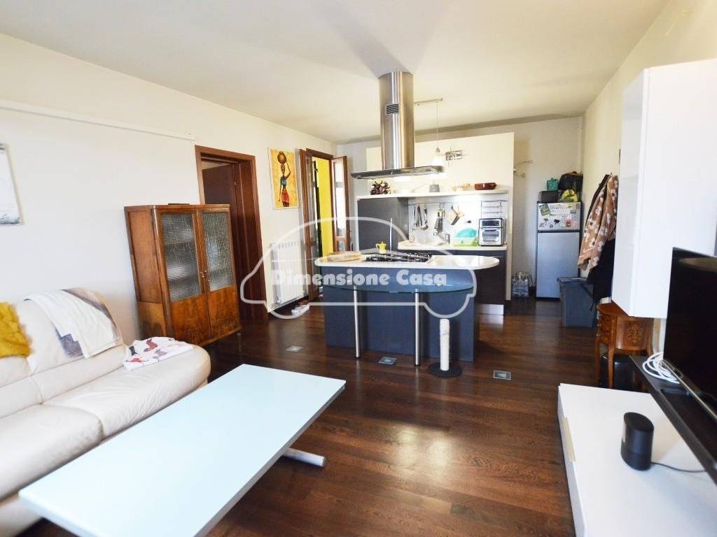 appartamento in vendita ad Altopascio in zona Badia Pozzeveri