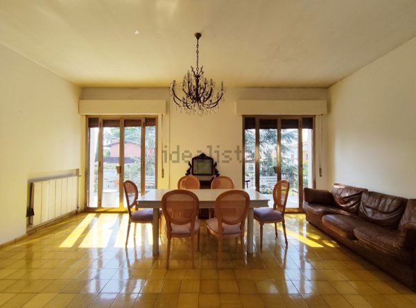 casa indipendente in vendita ad Altopascio
