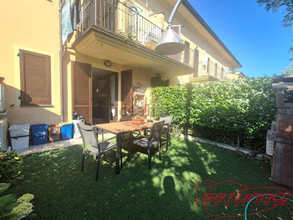 casa indipendente in vendita ad Altopascio