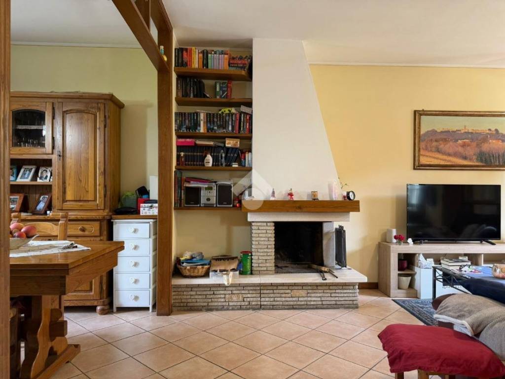 casa indipendente in vendita ad Altopascio