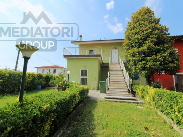 casa indipendente in vendita ad Altopascio in zona Spianate