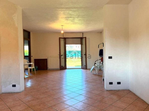 casa indipendente in vendita ad Altopascio