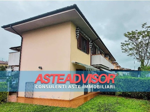 casa indipendente in vendita ad Altopascio