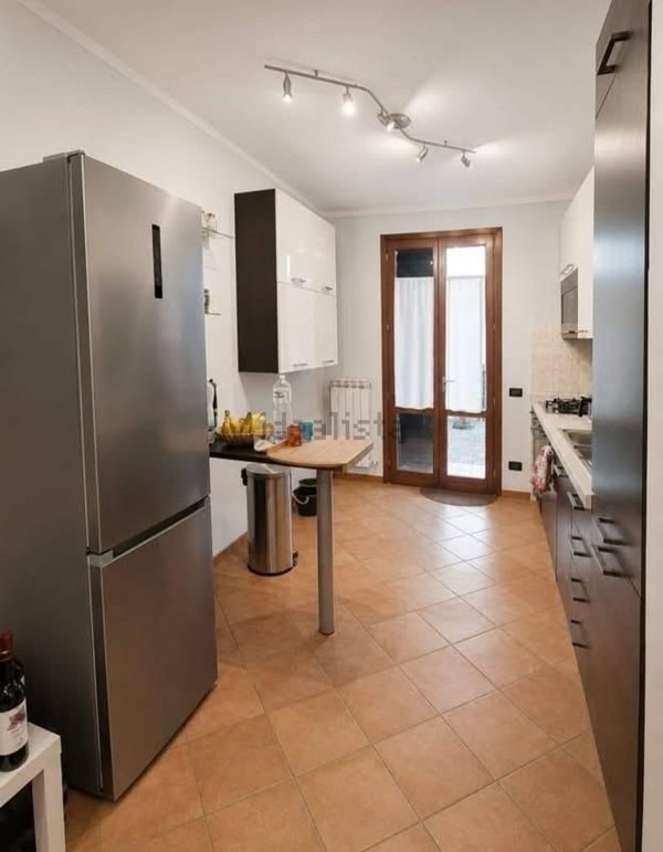 casa indipendente in vendita ad Altopascio in zona Badia Pozzeveri