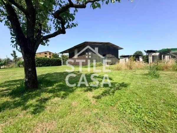 casa indipendente in vendita ad Altopascio in zona Spianate