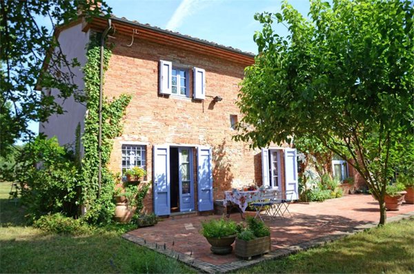 casa indipendente in vendita ad Altopascio in zona Spianate
