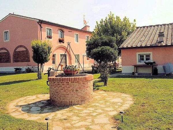 casa indipendente in vendita ad Altopascio