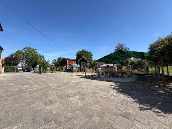 casa indipendente in vendita ad Altopascio in zona Marginone