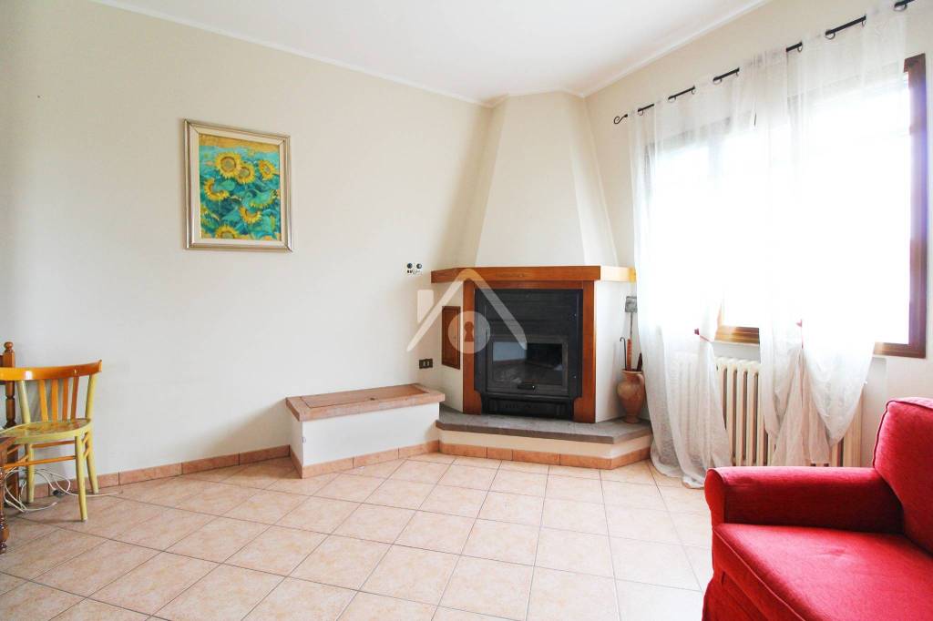 casa indipendente in vendita ad Altopascio in zona Spianate