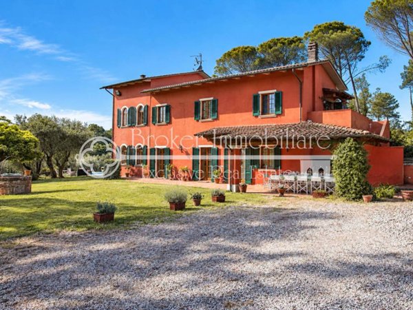 casa indipendente in vendita ad Altopascio in zona Marginone