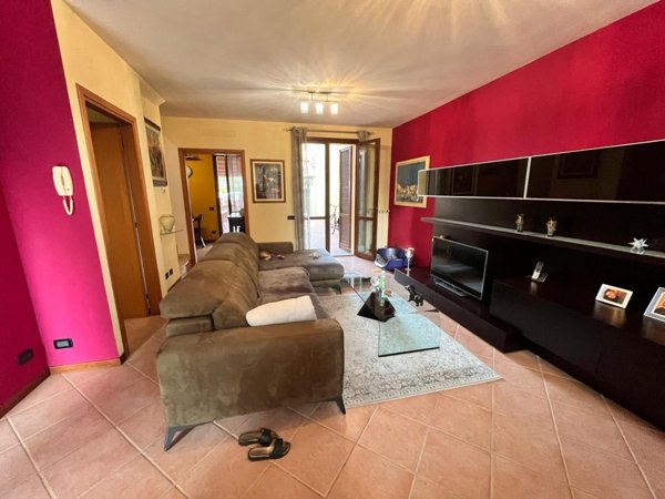 casa indipendente in vendita ad Altopascio in zona Spianate