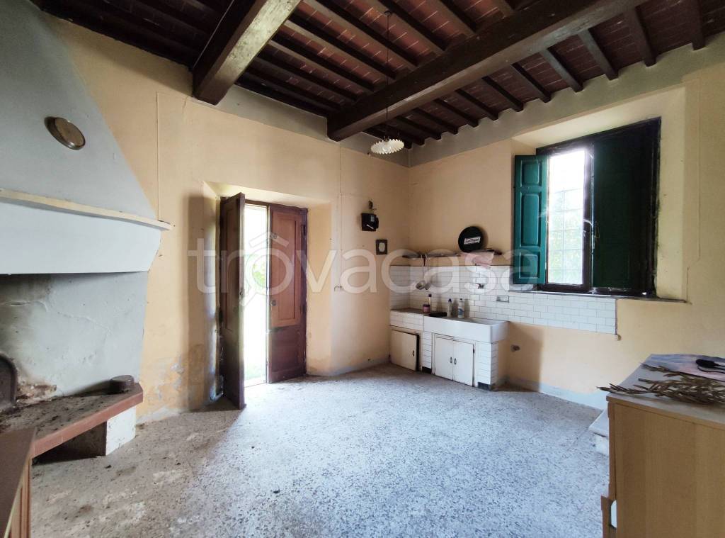 casa indipendente in vendita ad Altopascio