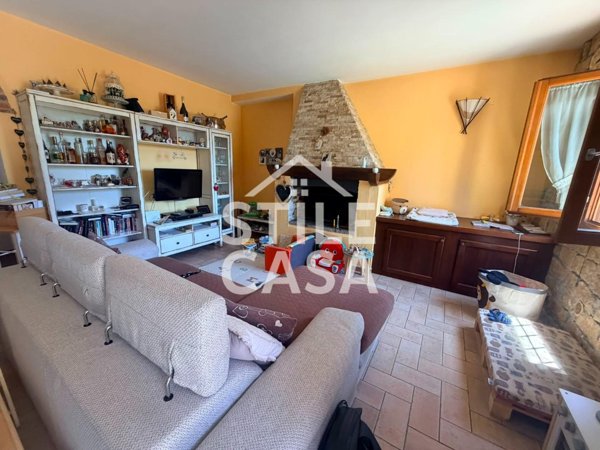 casa indipendente in vendita ad Altopascio in zona Spianate