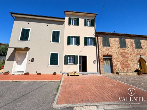 casa indipendente in vendita ad Altopascio in zona Marginone