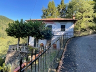 casa indipendente in vendita a Bagni di Lucca in zona La Villa