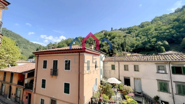 appartamento in vendita a Bagni di Lucca in zona Ponte a Serraglio