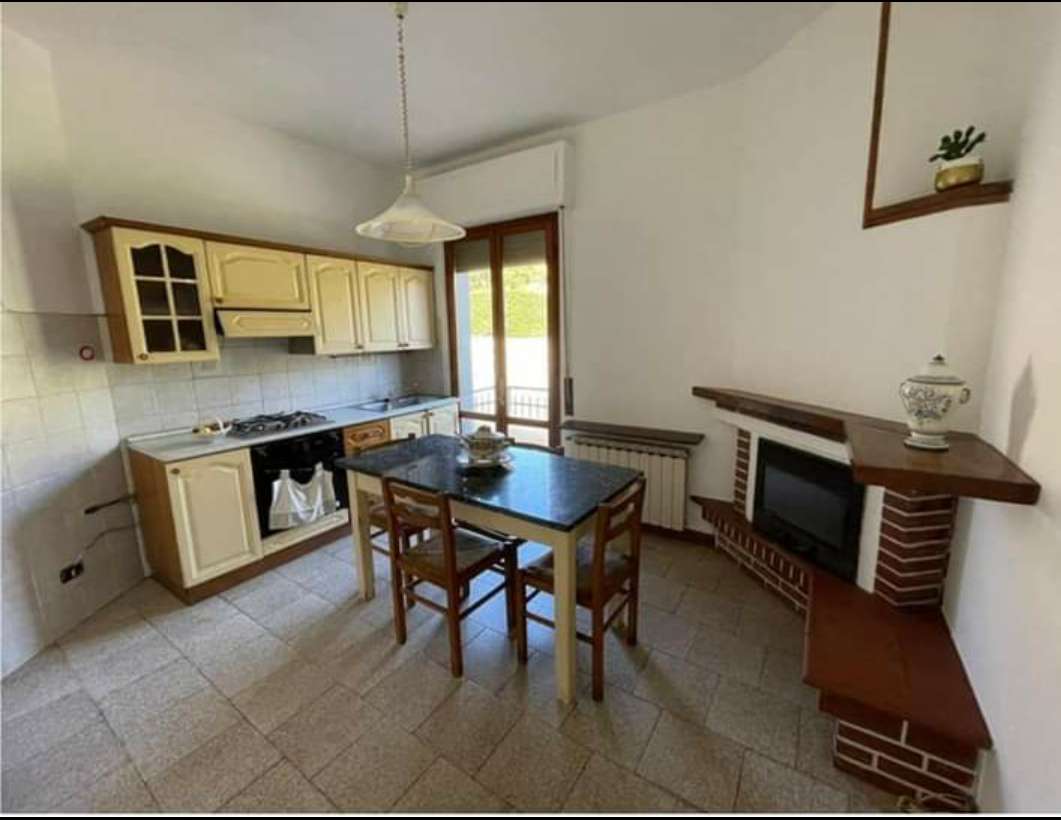 casa indipendente in vendita a Bagni di Lucca in zona Fornoli