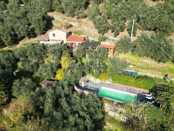 appartamento in vendita a Bagni di Lucca