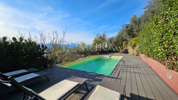 casa indipendente in vendita a Bagni di Lucca