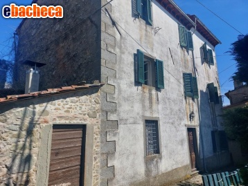 casa indipendente in vendita a Bagni di Lucca in zona Ponte a Serraglio