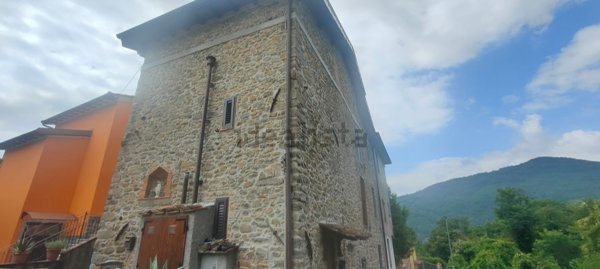 appartamento in vendita a Bagni di Lucca