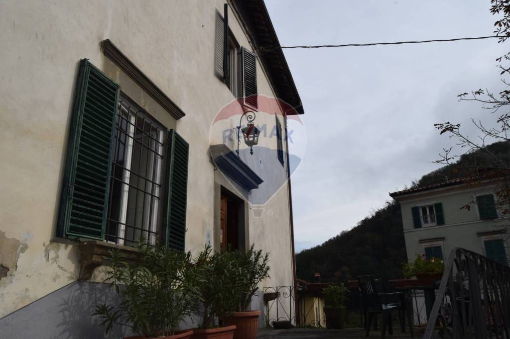appartamento in vendita a Bagni di Lucca
