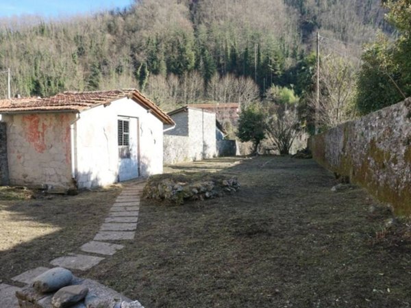 appartamento in vendita a Bagni di Lucca