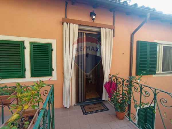 appartamento in vendita a Bagni di Lucca in zona Ponte a Serraglio