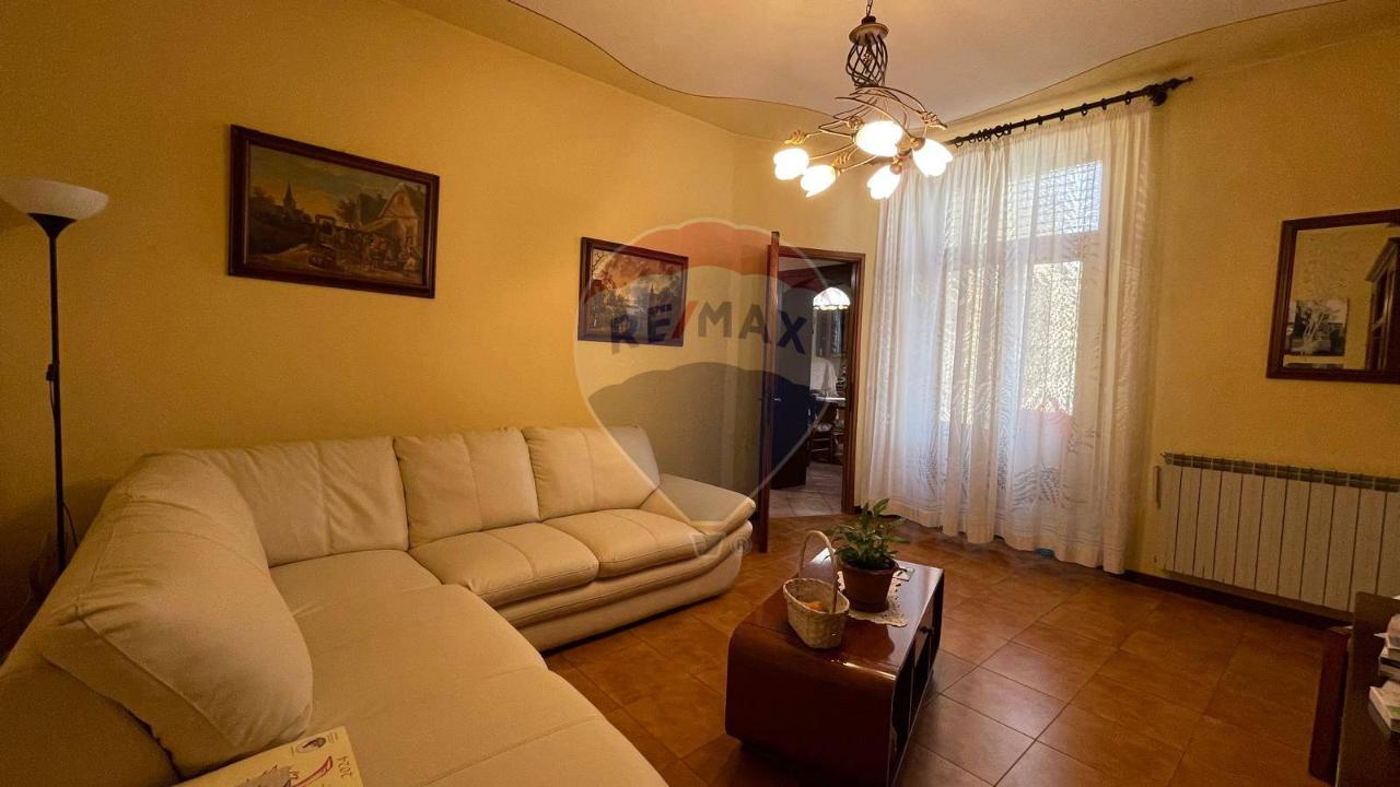 appartamento in vendita a Bagni di Lucca in zona Ponte a Serraglio