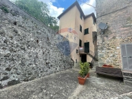 casa indipendente in vendita a Bagni di Lucca in zona Casoli