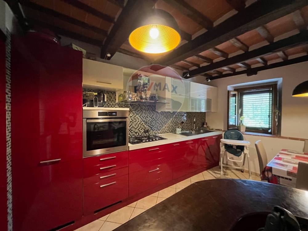 casa indipendente in vendita a Bagni di Lucca in zona Fornoli
