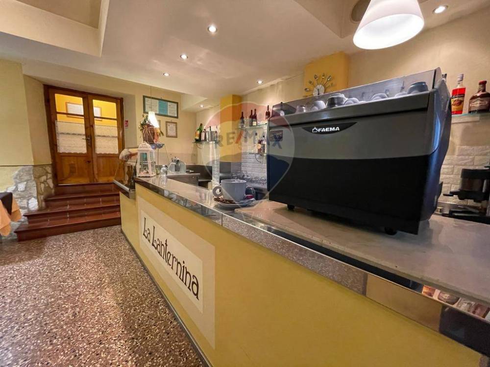 negozio in vendita a Bagni di Lucca in zona Fornoli