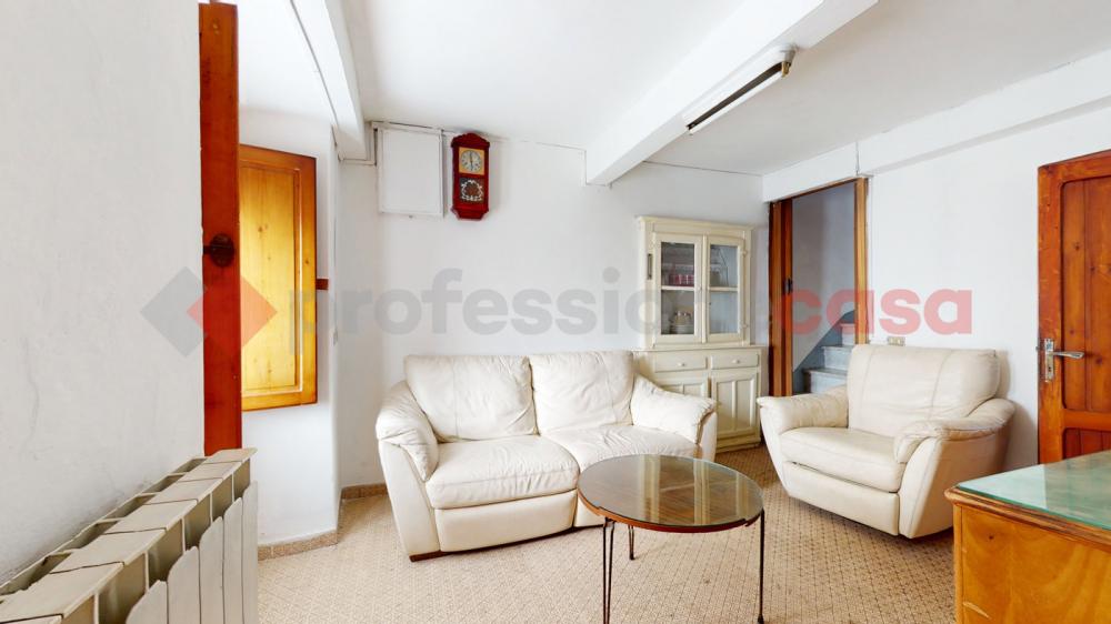 casa indipendente in vendita a Bagni di Lucca in zona Montefegatesi