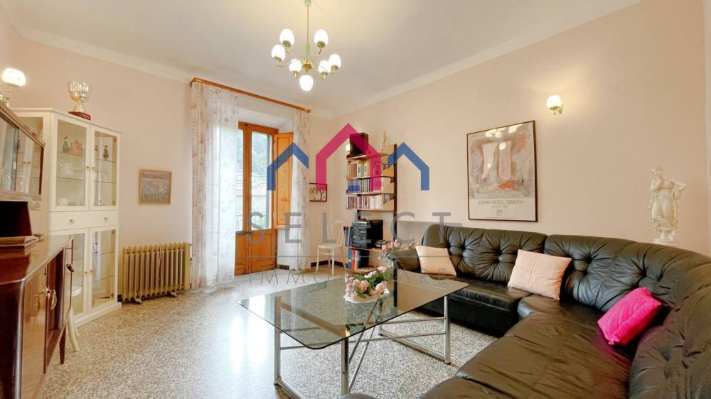 casa indipendente in vendita a Bagni di Lucca in zona Brandeglio