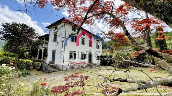 casa indipendente in vendita a Bagni di Lucca in zona La Villa